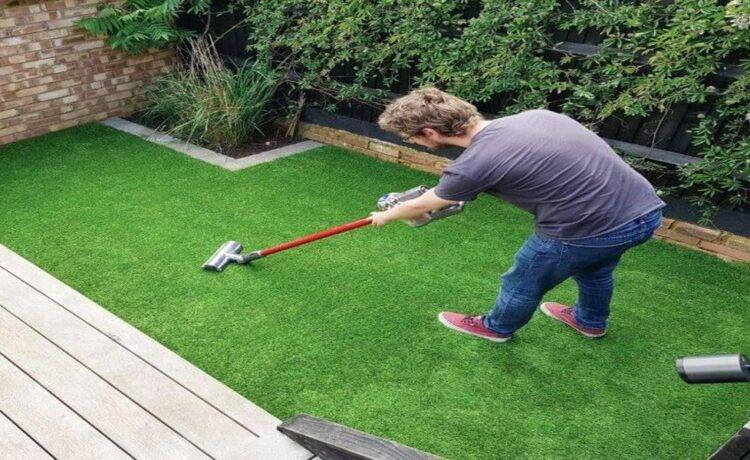 Can artificial grass be used indoor